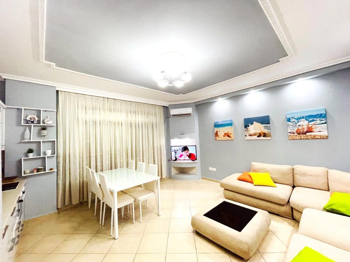 Vasos Apartment Durrës Esterno foto